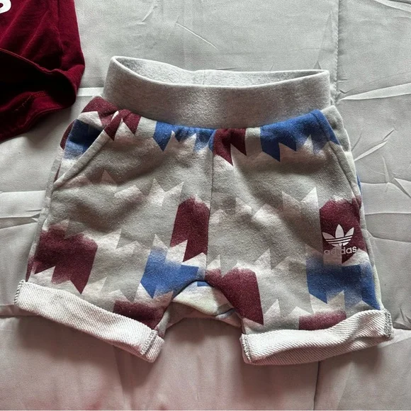 Adidas Toddler Set Size 12-18 Months - Picture 4 of 9